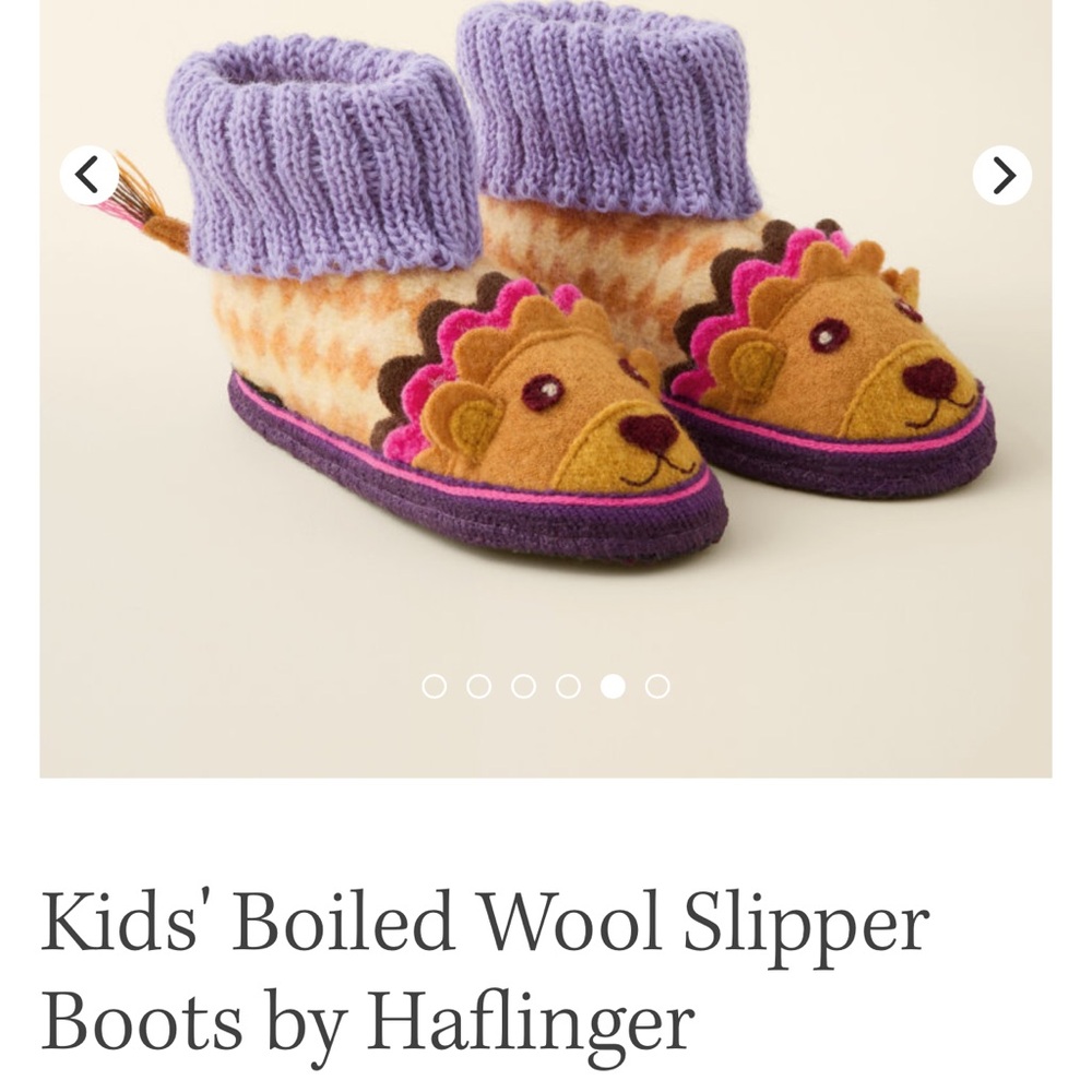 Lion slippers wool new